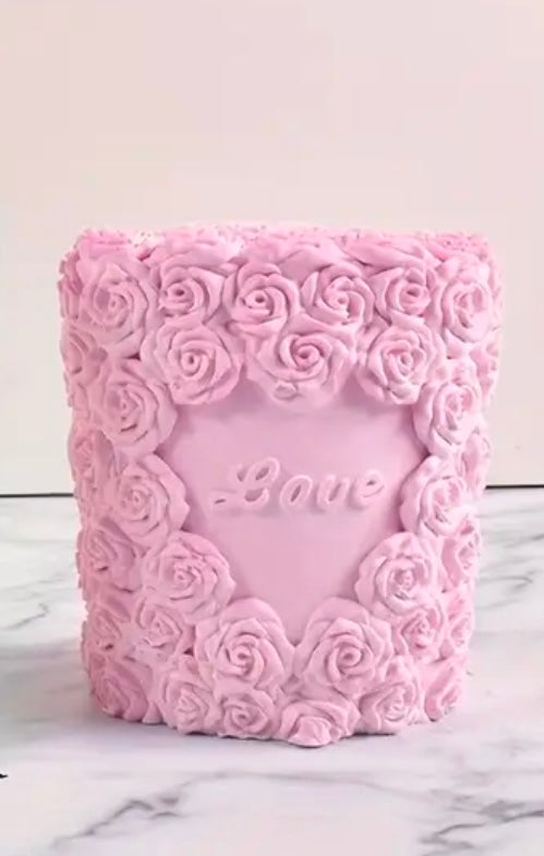 Love rose bud candle